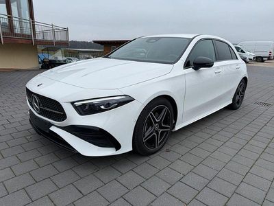 Gebraucht Mercedes A180 AMG 116 PS (85 kW) 2025 Weiß Limousine