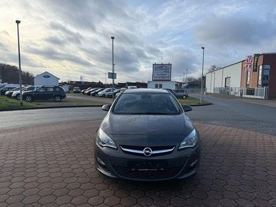Gebraucht Opel Astra Energy 110 PS (80 kW) 2014 Grau Limousine