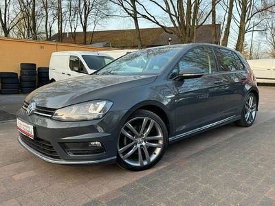 Gebraucht VW Golf VII R-line 125 PS (91 kW) 2015 Uranograu Limousine