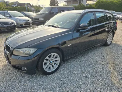 Gebraucht BMW 318 143 PS (105 kW) 2011 Schwarz Kombi