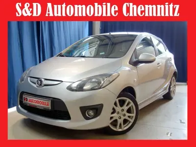 Używany Mazda 2 Dynamic 103 KM (75 kW) 2010 Srebrny Hatchback