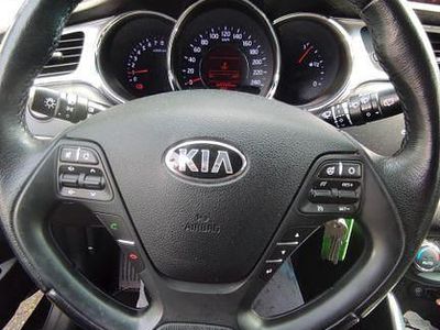 Gebraucht Kia Ceed DREAM-TEAM Edition 99 PS (72 kW) 2016 Schwarz Kleinwagen