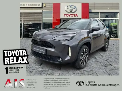 Gebraucht Toyota Yaris Cross 131 PS (96 kW) 2025 Grau SUV