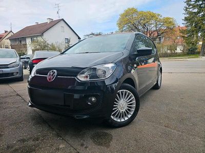 Gebraucht VW up! 70 PS (51 kW) 2013 Schwarz Kleinwagen