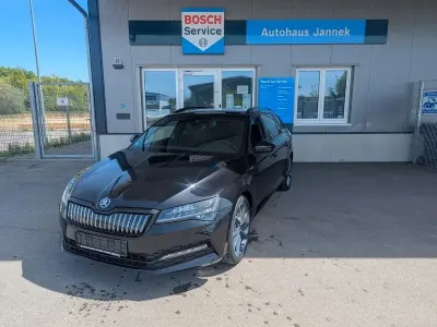 Gebraucht Skoda Superb SportLine 218 PS (160 kW) 2023 Schwarz Kombi
