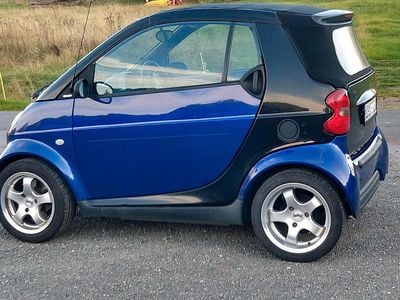 Blau Gebraucht 2003 Smart ForTwo Cabrio Cabrio | 1.950 € (Etwas zu teuer)