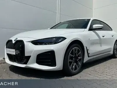 Gebraucht BMW i4 M Sport 250 kW (340 PS) 2023 Weiß Limousine