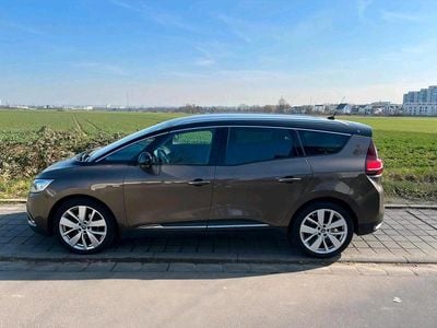 Gebraucht Renault Scénic IV Bose Edition 140 PS (102 kW) 2019 Braun Van / Kleinbus