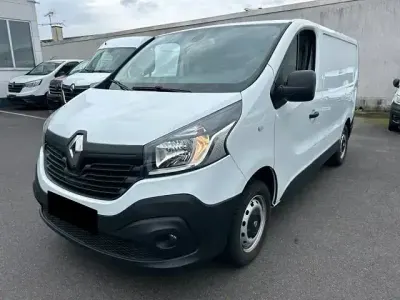 Gebraucht Renault Trafic Komfort 131 PS (96 kW) 2019 Weiß Van / Kleinbus
