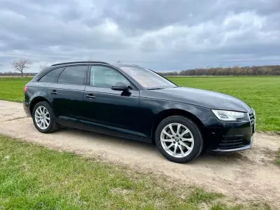 Gebraucht Audi A4 Ambiente 190 PS (139 kW) 2017 Schwarz Kombi