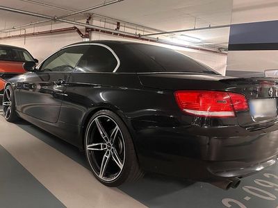 Gebraucht BMW 325 Cabriolet 218 PS (160 kW) 2010 Schwarz Cabrio