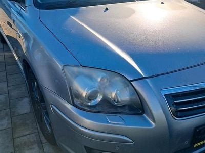 Gebraucht Toyota Avensis Travel 177 PS (130 kW) 2007 Grau Kombi