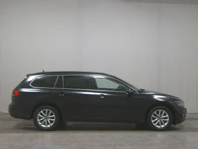 Usata VW Passat Business 150 CV (110 kW) 2021 Nero Station wagon