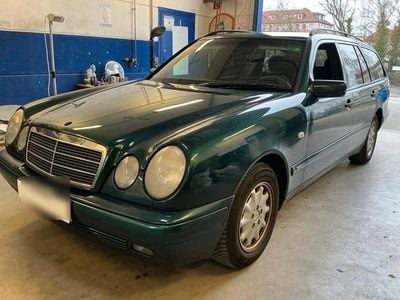 Mercedes E230