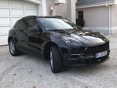 Second-hand Porsche Macan 245 CP (180 kW) 2019 Negru SUV