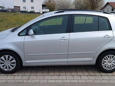 Usata VW Golf Plus Cross Trendline 102 CV (75 kW) 2009 Argento Monovolume