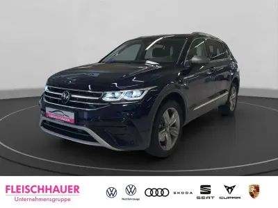 Gebraucht VW Tiguan Allspace Elegance 200 PS (147 kW) 2022 Blau SUV