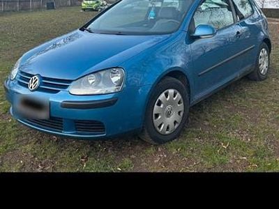 Gebraucht VW Golf V 75 PS (55 kW) 2004 Blau Kleinwagen