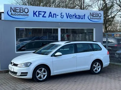 Gebraucht VW Golf VII Trendline 110 PS (80 kW) 2016 Weiß Kombi