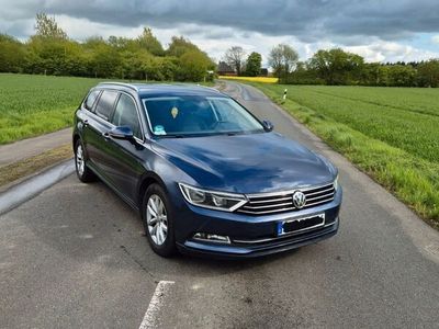 gebraucht VW Passat Variant 1.6 TDI DSG Comfortline Varia...