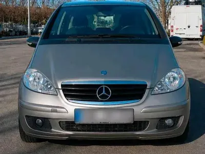 Usata Mercedes A170 116 CV (85 kW) 2006 Argento Utilitaria