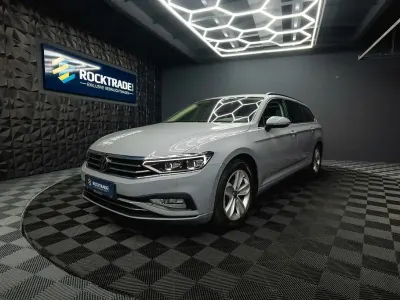Gebraucht VW Passat Business 200 PS (147 kW) 2023 Grau Kombi