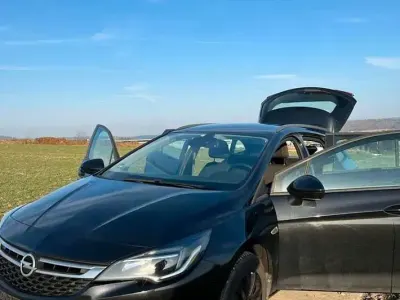 Gebraucht Opel Astra Edition 110 PS (80 kW) 2017 Kombi