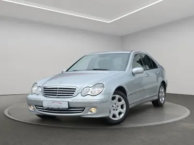 Gebraucht Mercedes C200 163 PS (119 kW) 2006 Silber Limousine