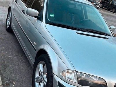 Gebraucht BMW 316 105 PS (77 kW) 2001 Silber Limousine