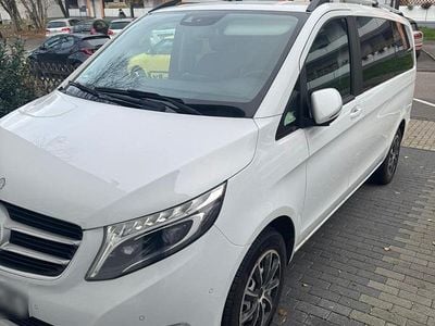Gebraucht Mercedes V220 163 PS (119 kW) 2017 Weiß Van / Kleinbus