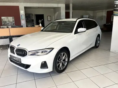 Gebraucht BMW 320 Shadowline 184 PS (135 kW) 2023 Weiß Limousine