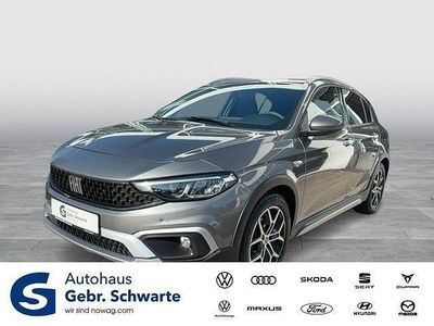 Gebraucht Fiat Tipo Cross 131 PS (96 kW) 2022 Grau Kleinwagen