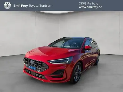 Gebraucht Ford Focus ST-Line 155 PS (114 kW) 2023 Rot Kombi