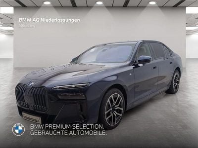 Blau Gebraucht 2024 BMW i7 Comfort Edition Limousine | 107.901 € (Guter Preis)