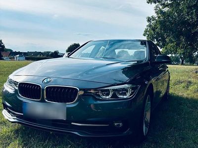 BMW 330e