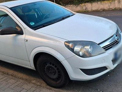 Gebraucht Opel Astra 90 PS (66 kW) 2009 Weiß Limousine