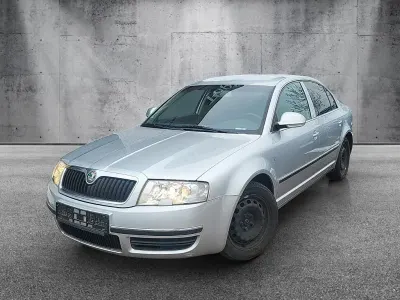 Używany Skoda Superb Exclusive 150 KM (110 kW) 2008 Srebrny Sedan/Limuzyna