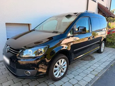 Gebraucht VW Caddy Maxi Highline 102 PS (75 kW) 2012 Schwarz Van / Kleinbus