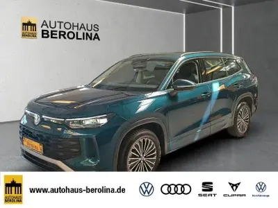 Gebraucht VW Tayron R 150 PS (110 kW) 2025 Nightshade blue metallic SUV