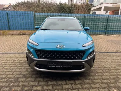 Używany Hyundai Kona Prime 141 KM (103 kW) 2021 Niebieski SUV