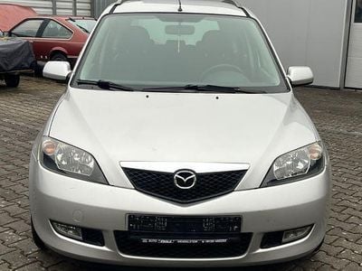 Silber Gebraucht 2003 Mazda 2 Exclusive Limousine | 1.800 € (Etwas zu teuer)