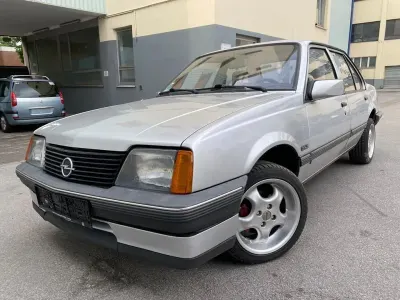 Gebraucht Opel Ascona 116 PS (85 kW) 1987 Grau Limousine