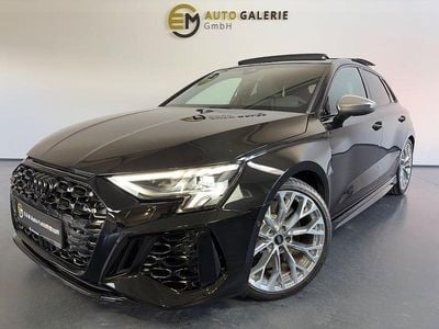 Gebraucht Audi RS3 Sport 400 PS (294 kW) 2023 Mythosschwarz Limousine