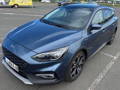 Usata Ford Focus Active 150 CV (110 kW) 2019 Blu Berlina