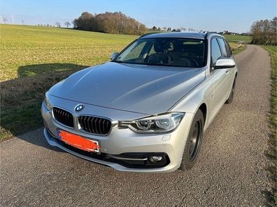 Gebraucht BMW 320 Sport Line 190 PS (139 kW) 2018 Silber Kombi