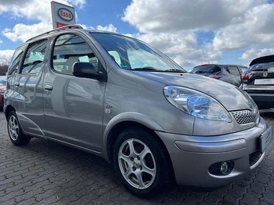Gebraucht Toyota Yaris Verso Sol 75 PS (55 kW) 2005 Grau Van / Kleinbus