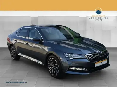 Używany Skoda Superb LAURIN & KLEMENT 190 KM (139 kW) 2020 Szary Sedan/Limuzyna