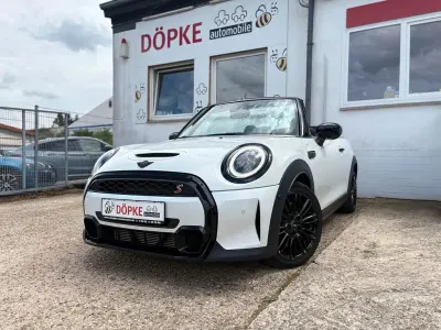 Gebraucht Mini Cooper S Cabriolet 178 PS (130 kW) 2023 Weiß Cabrio