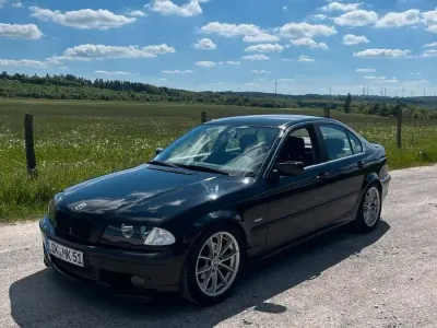 Gebraucht BMW 320 M Sport 150 PS (110 kW) 1999 Schwarz Limousine