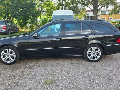 Mercedes E280
